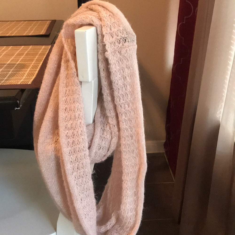Ann Taylor infinity scarf